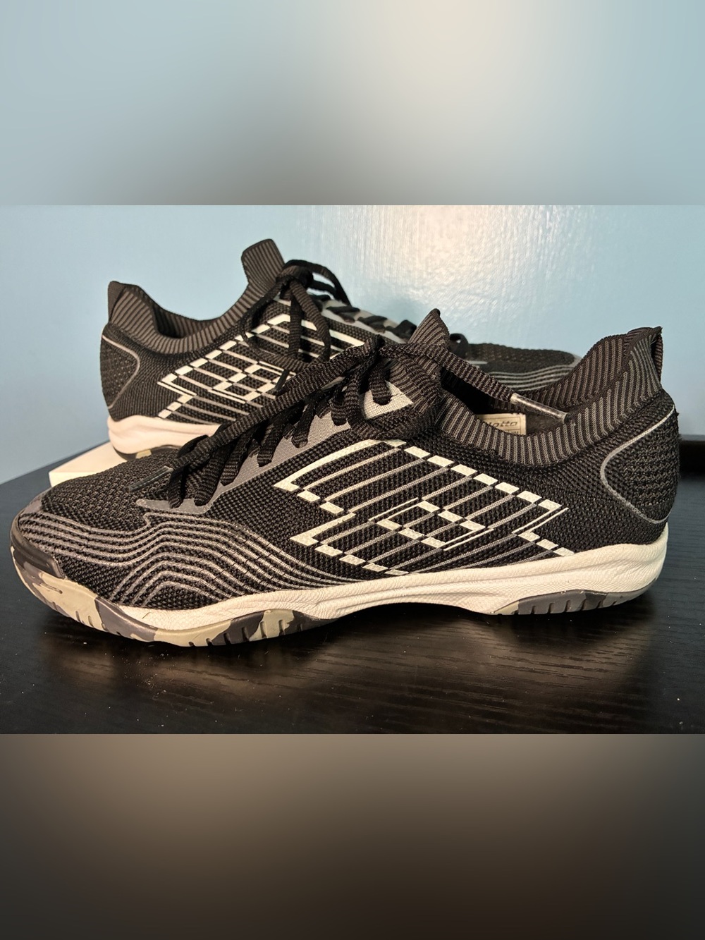 Lotto Tacto 250 Indoor Soccer Shoes